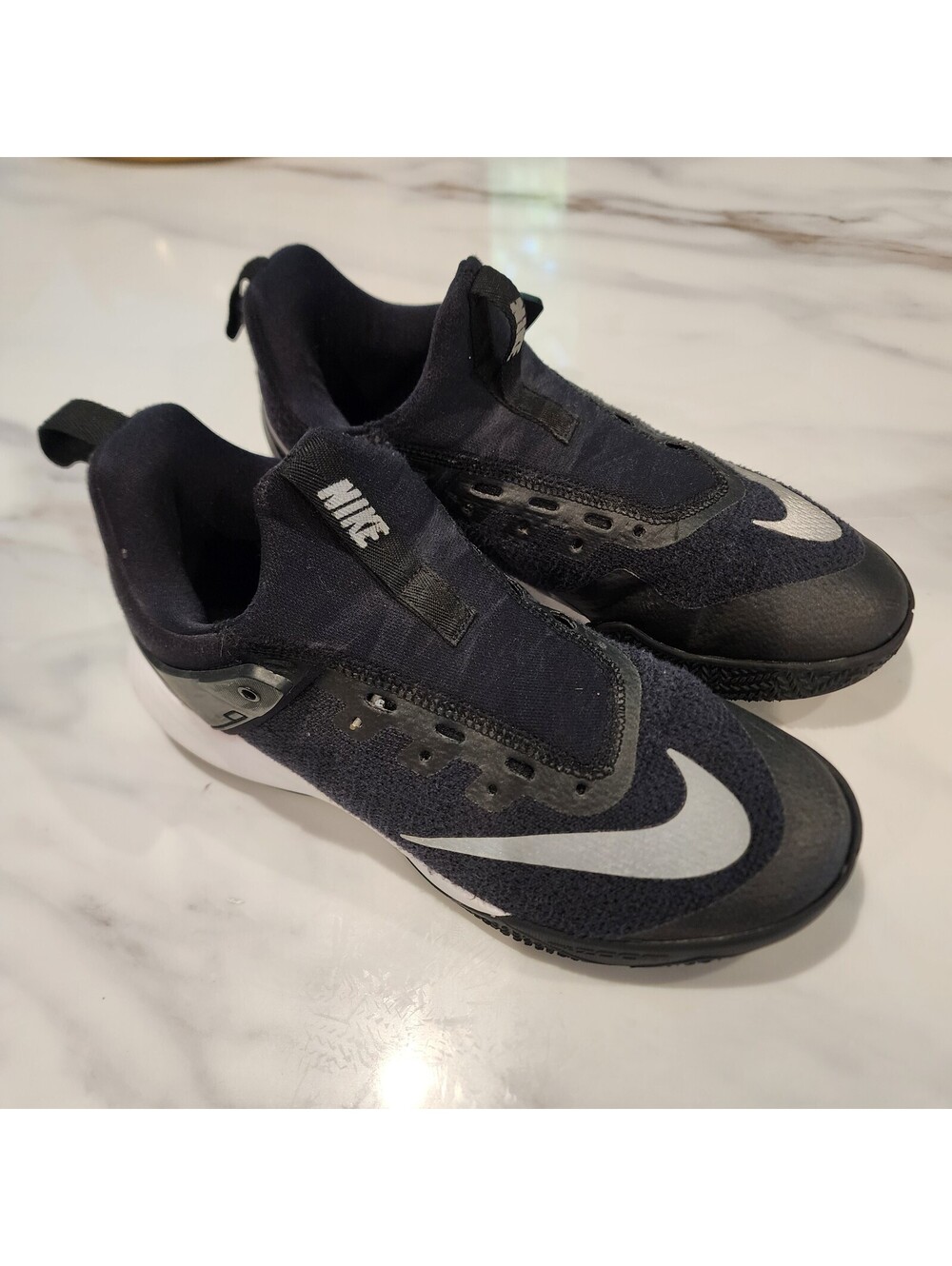 Nike Zoom FlyEase Black Running Shoes Men’s Size 8 Women’s 9.5 Like New